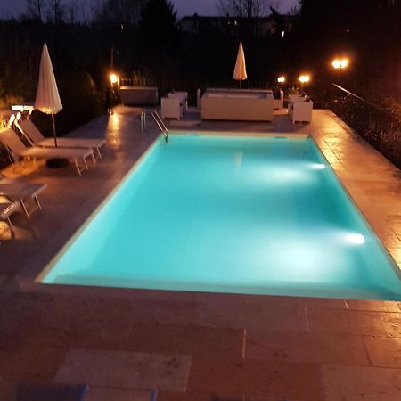 Bed and Breakfast Gardaworld Lazise Esterno foto