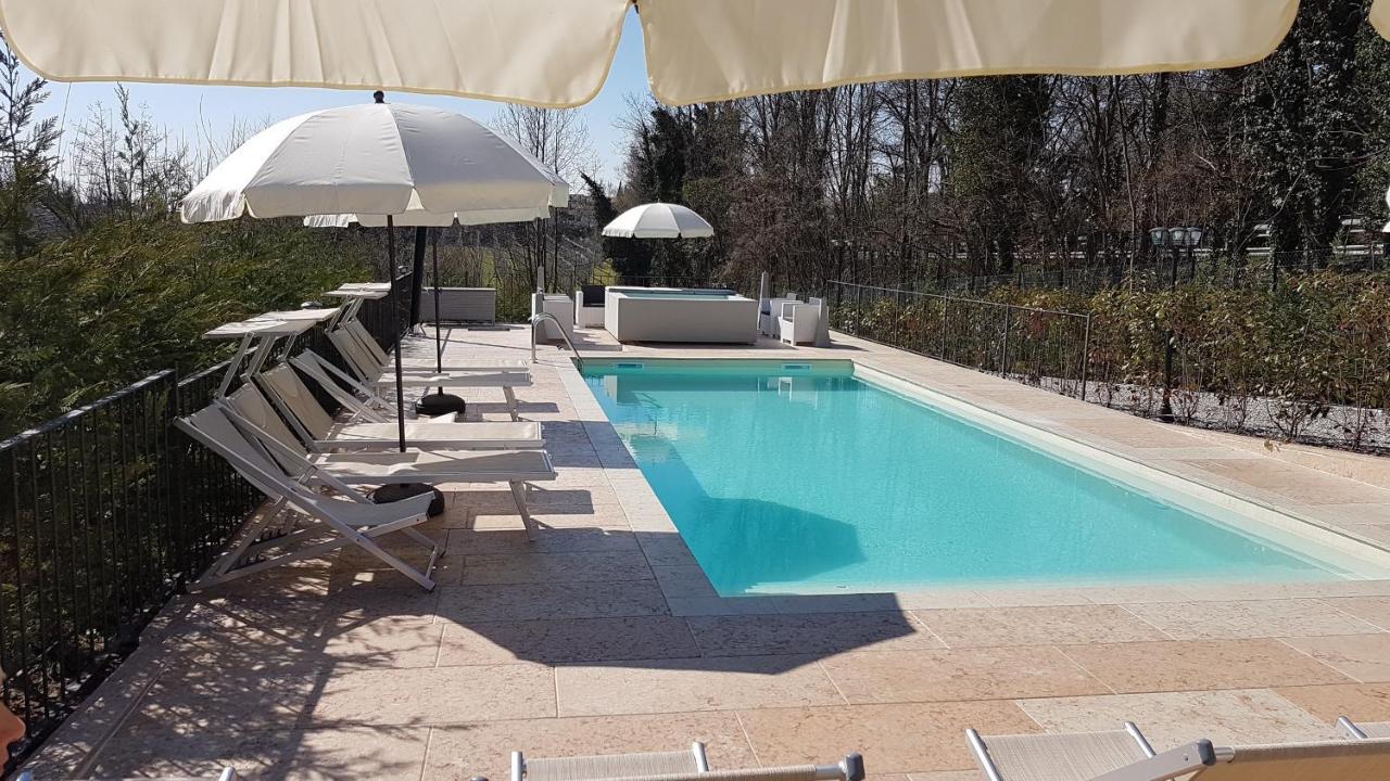 Bed and Breakfast Gardaworld Lazise Esterno foto