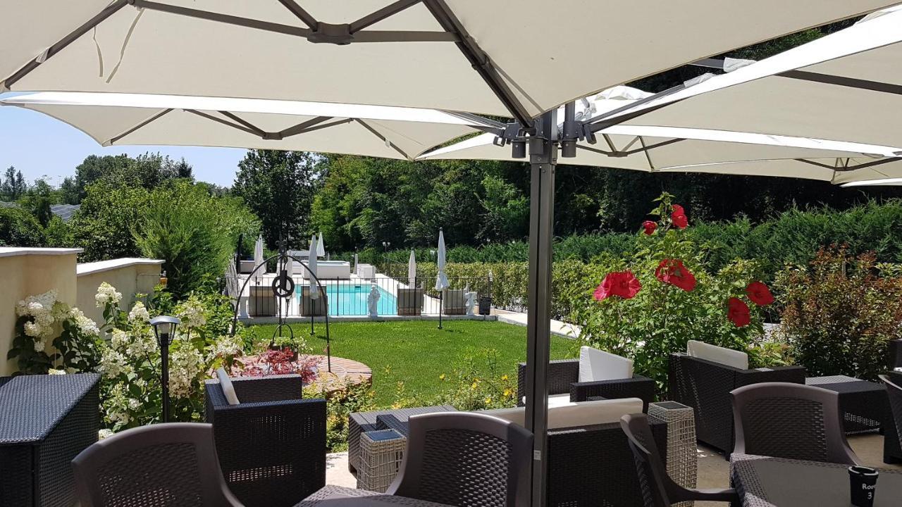 Bed and Breakfast Gardaworld Lazise Esterno foto