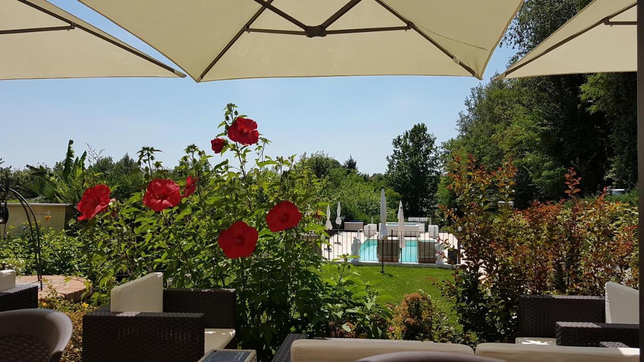 Bed and Breakfast Gardaworld Lazise Esterno foto