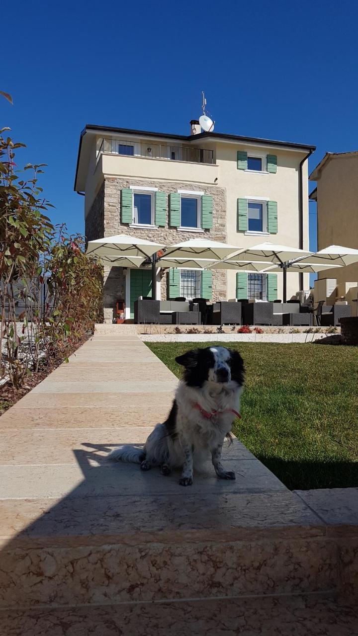 Bed and Breakfast Gardaworld Lazise Esterno foto