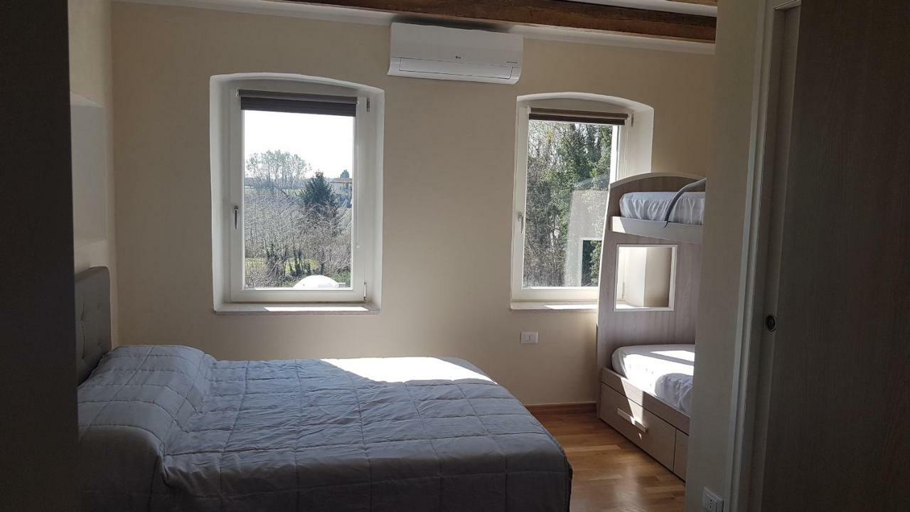 Bed and Breakfast Gardaworld Lazise Esterno foto